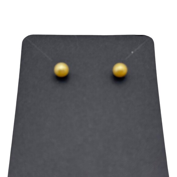 Faux Pearl Stud Earrings Minimalist Round Classic Design - Picture 1 of 3